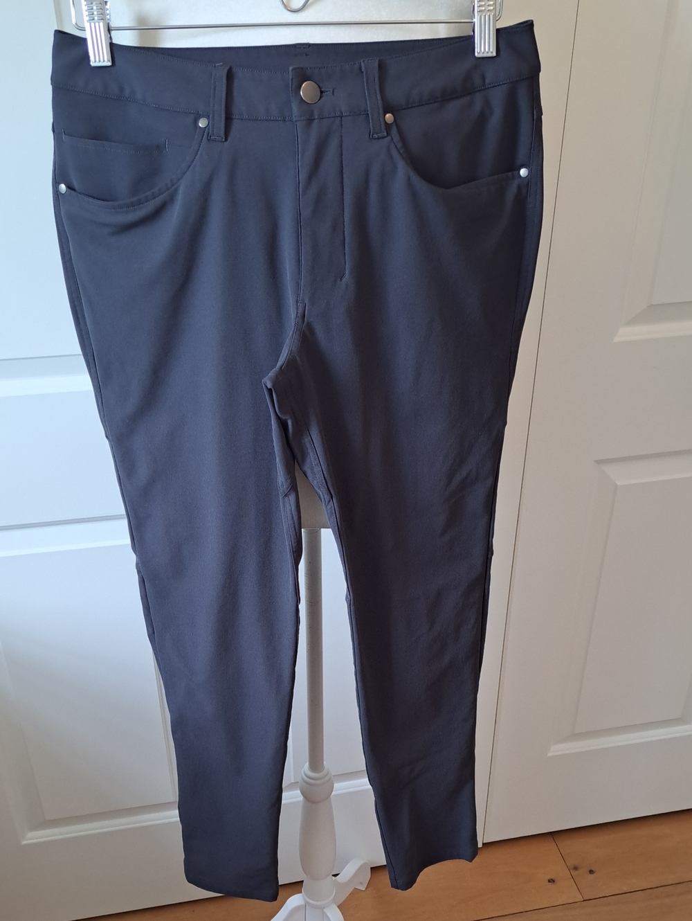LULULEMON Mens ABC 5 Pocket Charcoal Grey Slim Business Casual‎ Pants 30x30